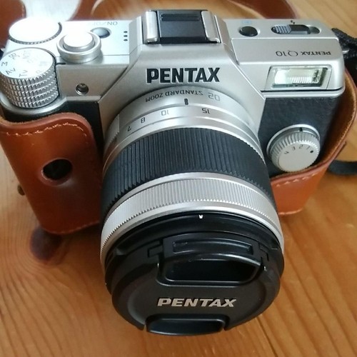 Pentax q10 schwarz 02 - pentax, schwarz,